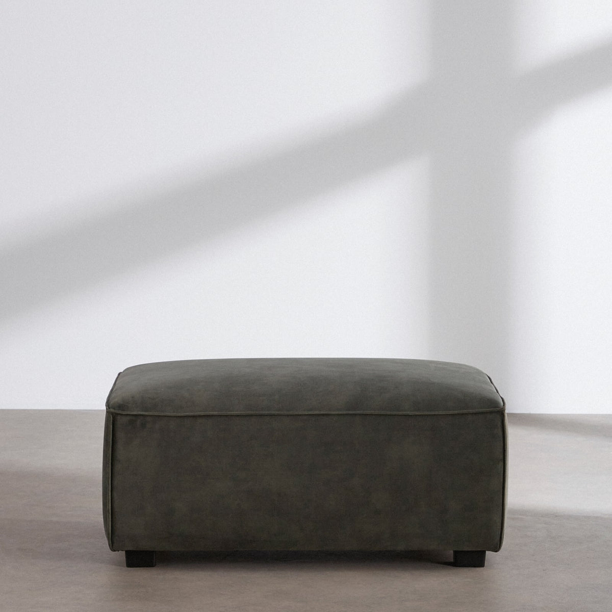 Pouf Effet Velours Vert Kaki vert kaki - vue 1